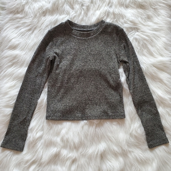 HEATHER GRAY KNIT LONG SLEEVE - Picture 1 of 2